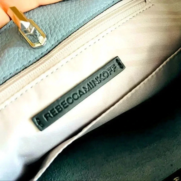 Rebecca Minkoff Small Darren Leather Feed Shoulder Bag - Picture 10 of 11